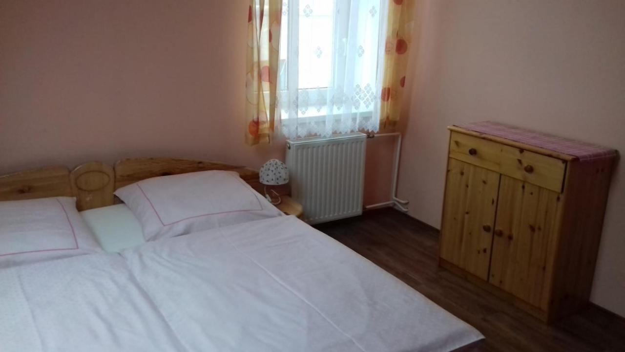 Ubytovani Muller Tanvald Bagian luar foto